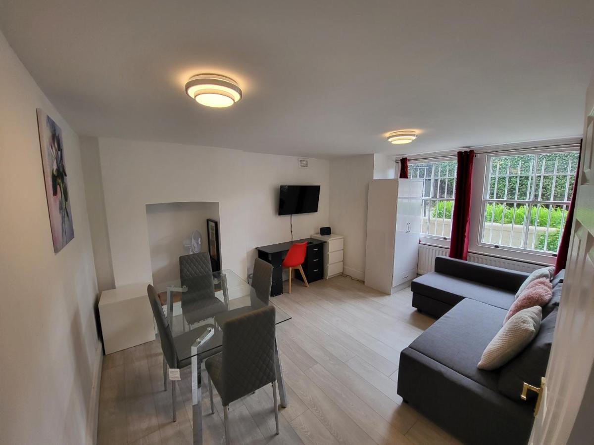 Cosy Apartment By Clapham South Underground! London Bagian luar foto